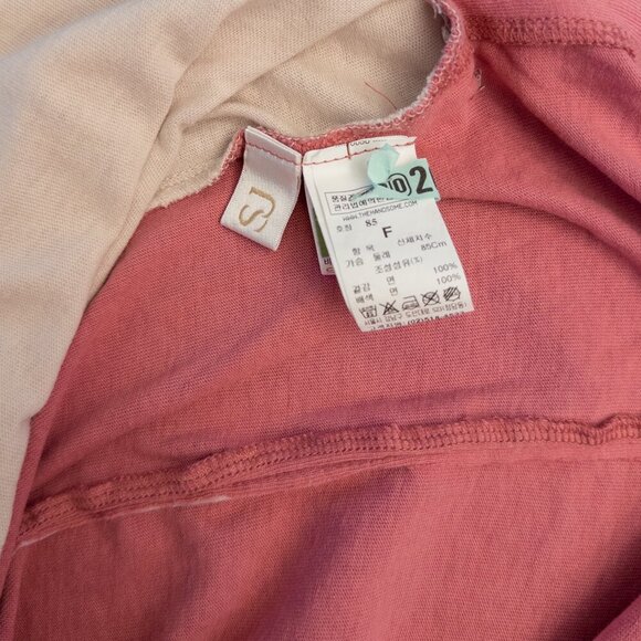 The Handsome Korea Colorblock Bird Embroidered Tee Free Size Oversized - Picture 4 of 4